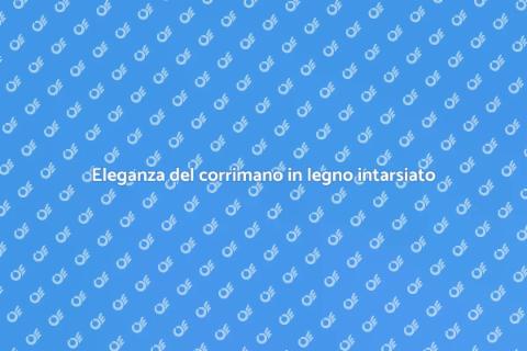 Corrimano in legno con intarsi eleganti