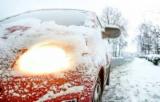 Ghiaccio e neve: consigli per il parabrezza e la batteria della macchina