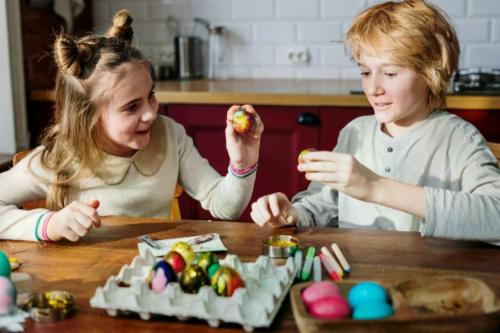 Coronavirus e figli in quarantena: Una lista di attività per aiutare i genitori