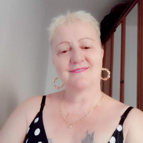 Marianadoina C. - Foto 1