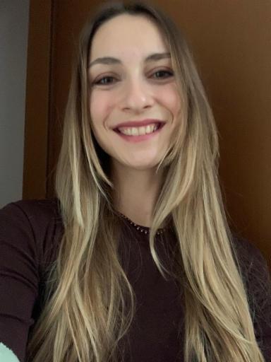 Giulia T. - Foto 1