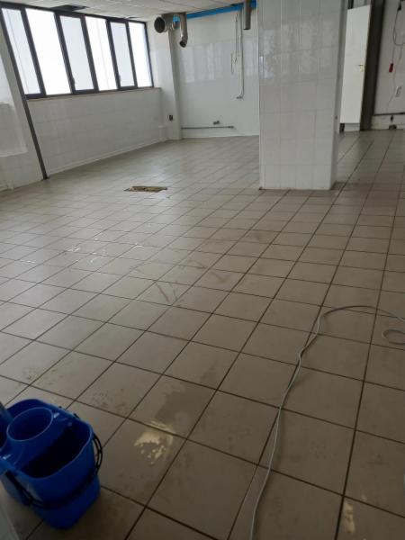 Just Clean di Amadou sidibe - Foto 10